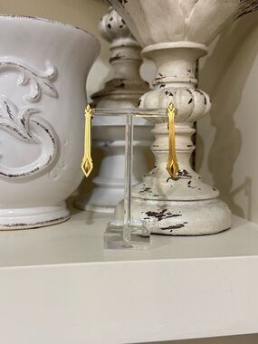 Vintage Monet Dangle Clip-On Earrings - Gold Tone